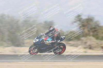 media/Jan-18-2026-CVMA (Sun) [[519f600f45]]/Race 10-Formula Lightweight Twins Shootout/